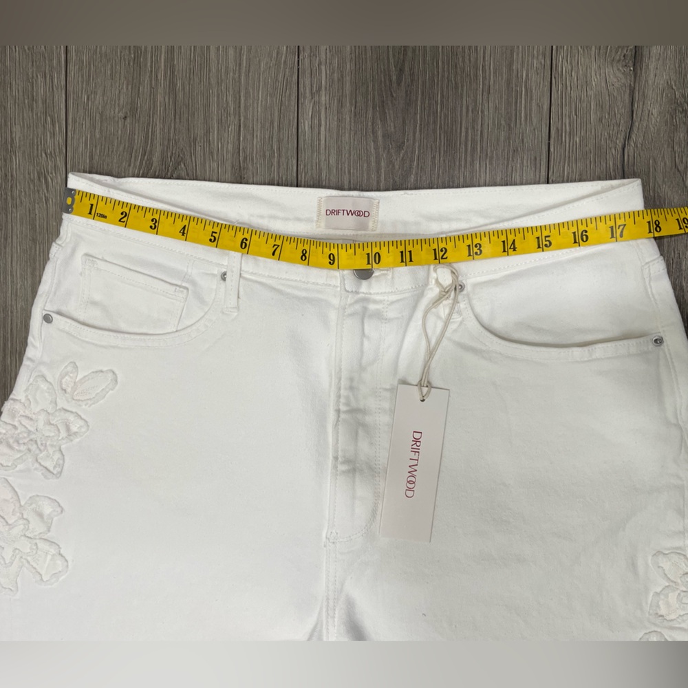 NWT Free People x Driftwood Parker Barrel Jeans Patchwork Petunia Floral Sz 33 - Picture 13 of 13
